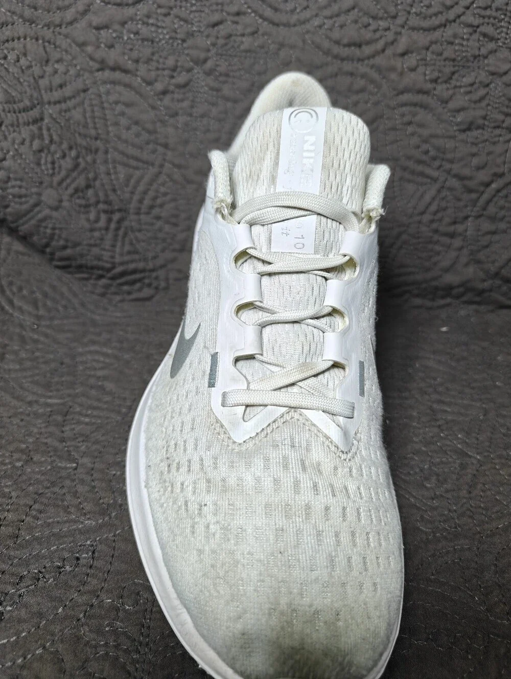 Nike Winflo 10 White Photon Dust Women's Running Shoes Sneakers Size 8